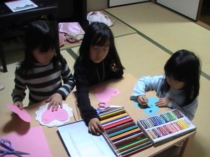 Making Valentine paper hearts